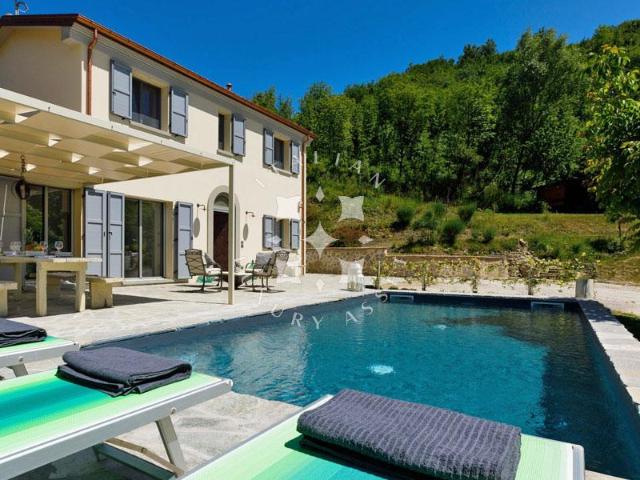 Villa Esclusiva a Mercato Saraceno – Emilia Romagna 155m² Mercato Saraceno