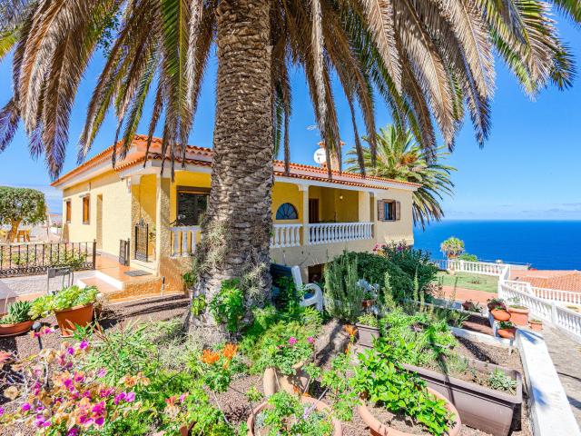 Villa espaciosa y hermosa con vistas panorámicas al mar, pis. 376m² El Sauzal