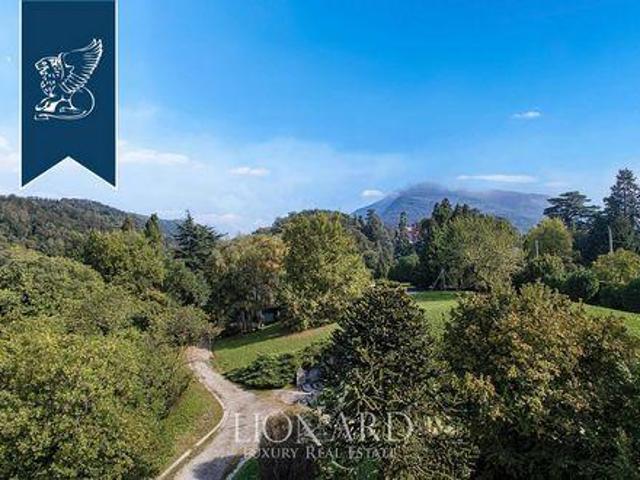 Villa Eupilio Como DLS96330643