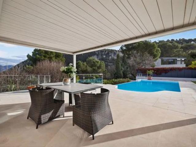 Villa Exceptionnelle: 160 m² avec Piscine et Vue