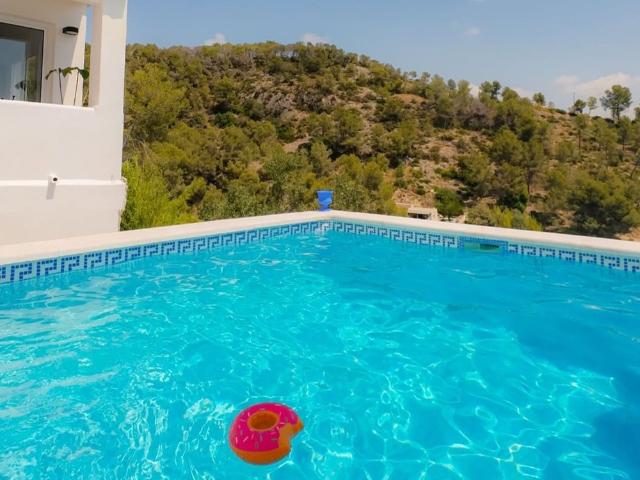 Villa Exclusiva con Piscina, BBQ y Pet friendly