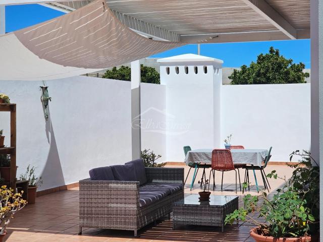 Villa exclusiva en Los SIlos equipada con geotermia a 2 minu. 295m² Los Silos