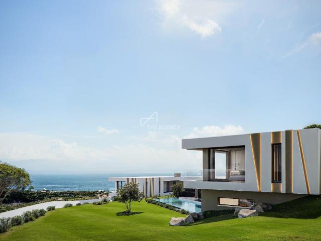 Villa Exclusiva T4 em Azenhas do Mar com Vista Mar e Sustent. 507m² Colares
