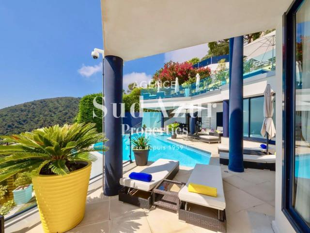 Villa Eze Bord de mer m² Eze