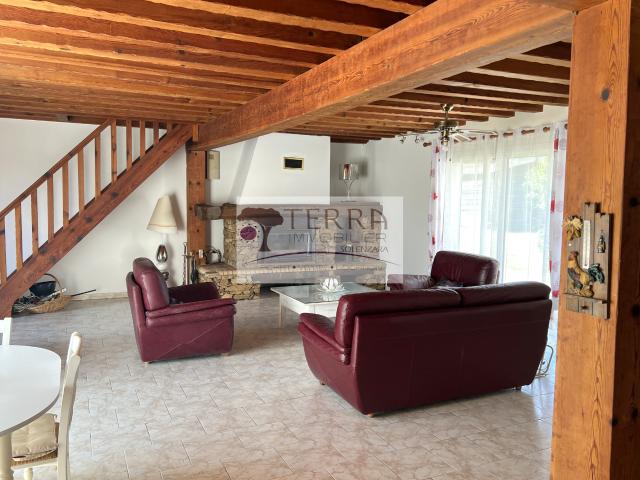 VILLA F5/F6 DE 190 M2 SUR 2000 M2 PLAINE DE PRUNELLI DI FIUMORBO