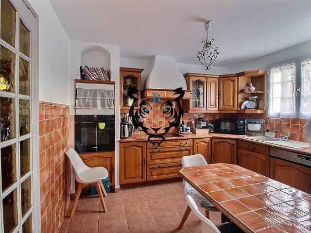 Villa Familiale 4 Pieces Le Muy 115m² Le Muy
