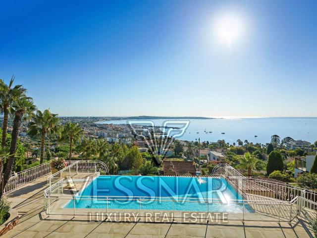 Villa familiale avec vue mer panoramique 250m² Vallauris