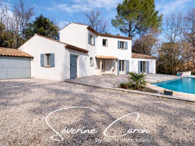 Villa familiale avec piscine lagon à Besse sur Issole – Environnement calme et naturel