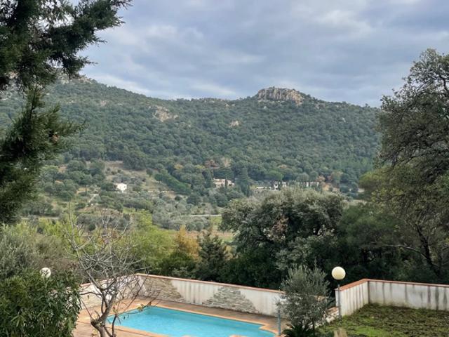 VILLA FAMILIALE VUE DEGAGEE CAMPAGNE