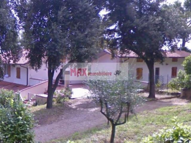 VILLA FASTIGGI 5 vani 170mq