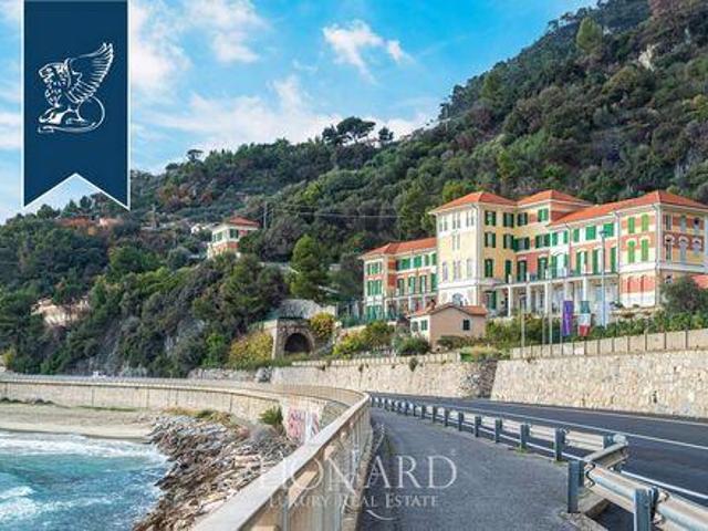 Villa Finale Ligure Savona ES96317264