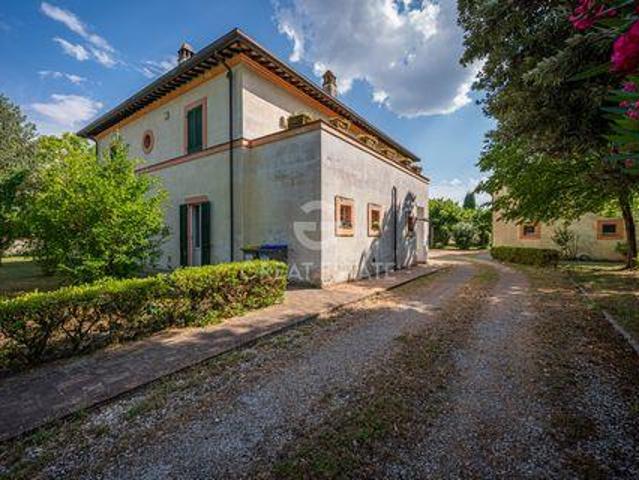 Villa Foligno Perugia ES105153916