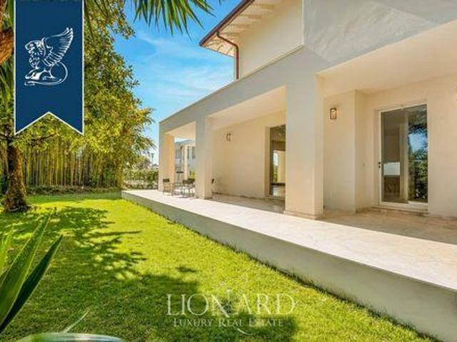 Villa Forte dei Marmi Lucca DS101490185