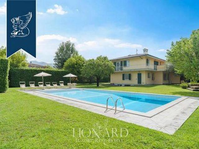 Villa Forte dei Marmi Lucca DS104439573
