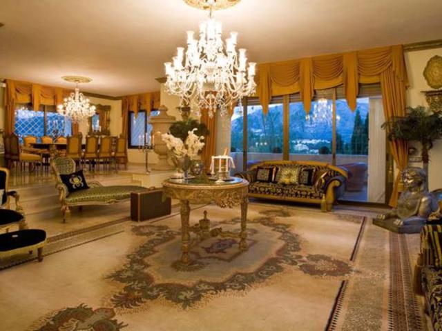 Villa for long term rent in Nueva Andalucia, Marbella