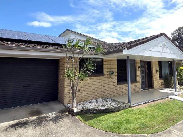 Villa For Lease 2/189 Kennedy Drive, Tweed Heads West NSW 2485