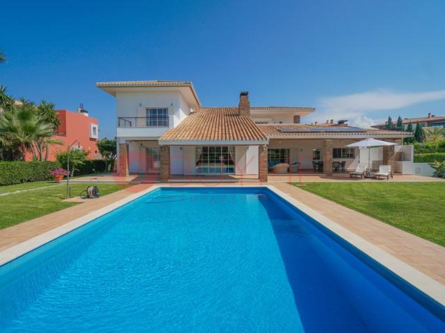 VILLA FOR RENT 4 BEDS, GOLF VIEWS LUXURY