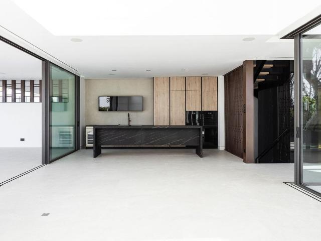 Villa For Rent in The Golden Mile, Marbella