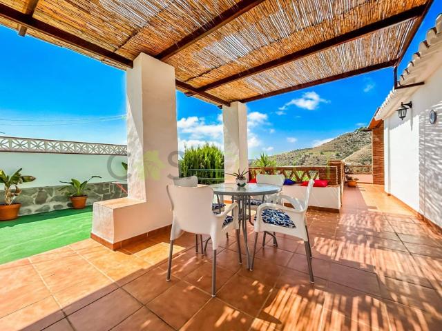 Villa for rent in Torrox, Málaga