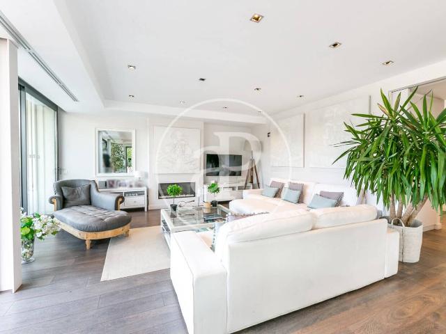 Villa for rent in Vallvidrera, El Tibidabo i Les Planes, Barcelona city, Barcelona