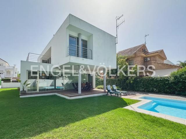 Villa for rent in Almarda, Sagunto / Sagunt, Valencia
