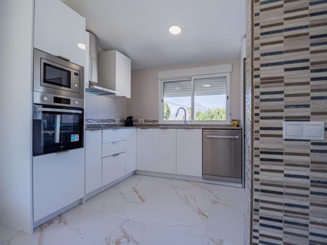 Villa for rent in Albir, Alfaz del Pi / L'Alfàs del Pi, Alicante
