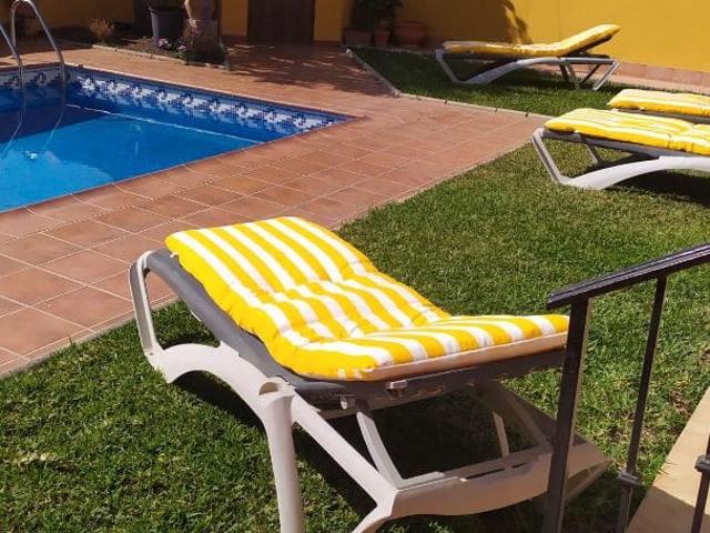 Villa for rent in Avda Pescia Ctra de Frigiliana, Nerja, Málaga