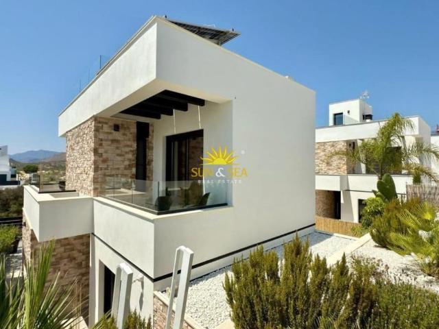 Villa for rent in Balcón de Finestrat Terra Marina, Finestrat, Alicante