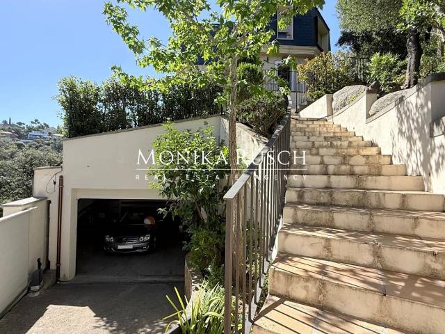 Villa for rent in Barcelona city, Barcelona