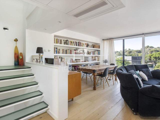 Villa for rent in Barcelona city, Barcelona