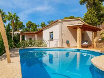 Casa en alquiler en Illetas - Parrilla