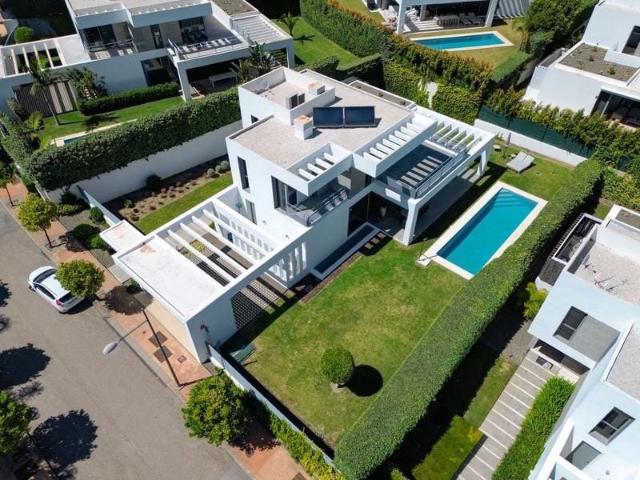 Villa for rent in Cancelada, Estepona, Málaga