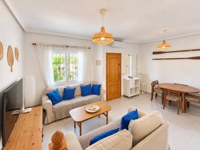Villa for rent in Cañada del Molino, Torrevieja, Alicante