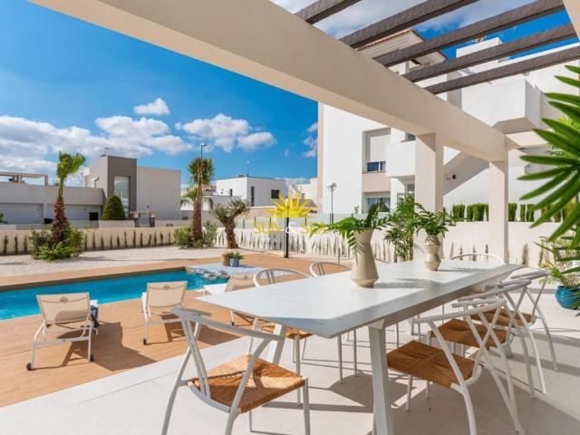 Villa for rent in Ciudad Quesada, Rojales, Alicante