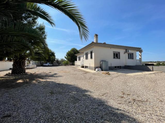 Villa for rent in Condado de Alhama, Alhama de Murcia, Murcia