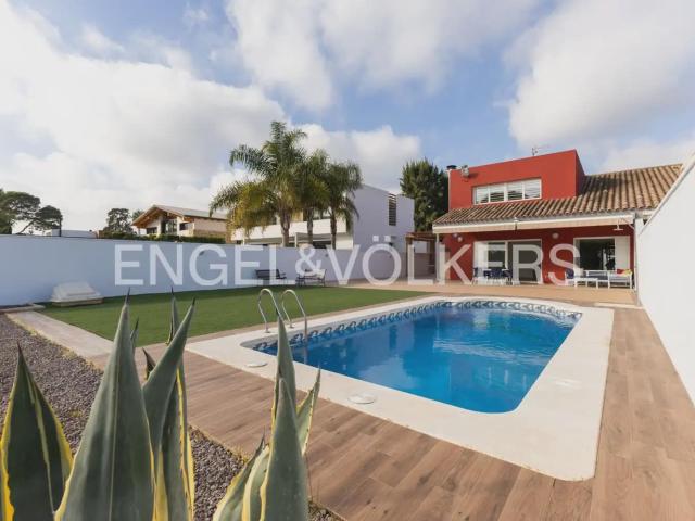 Villa for rent in El Grau de Castelló, Castelló de la Plana, Castellón