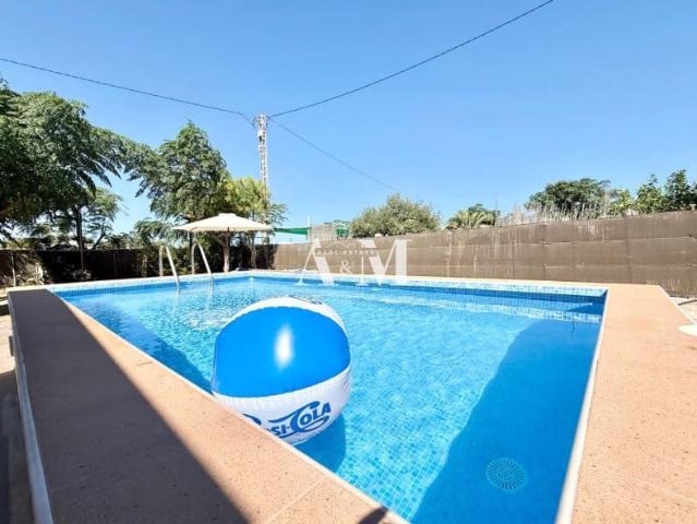 Villa for rent in El Moncayo, Guardamar del Segura, Alicante