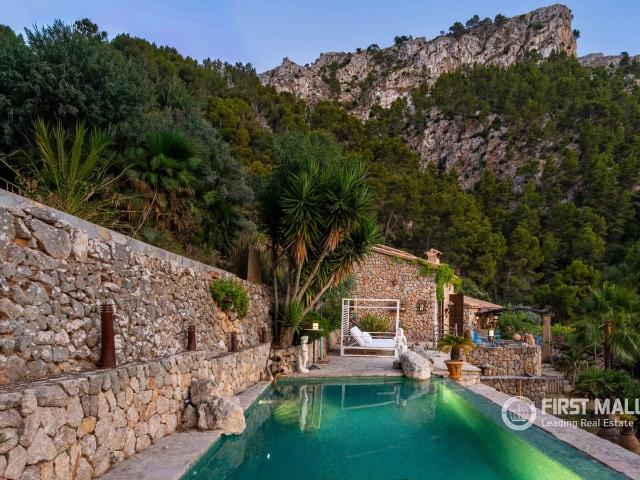 Villa for rent in Estellenchs, Mallorca