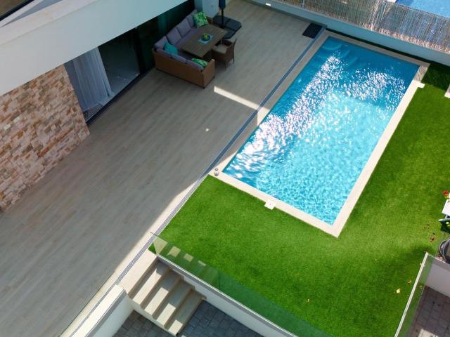 Villa for rent in Finestrat, Alicante