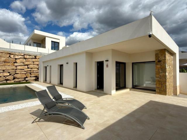 Villa for rent in Finestrat, Alicante