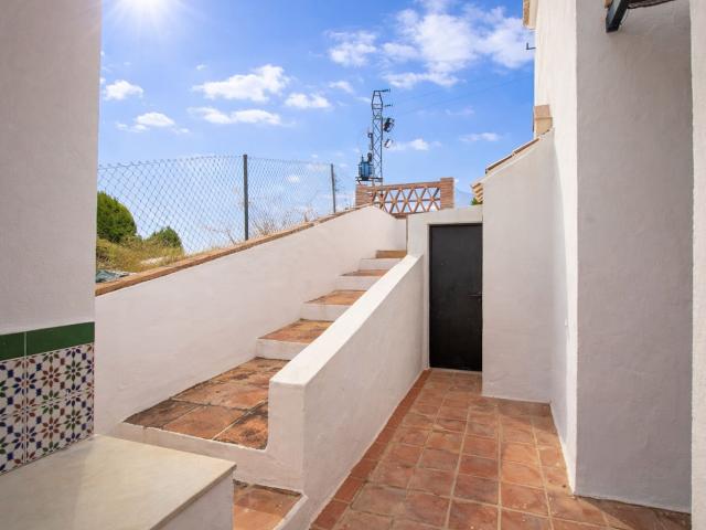 Villa for rent in Frigiliana, Málaga