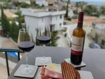 Villa For Rent in Fuengirola, Fuengirola