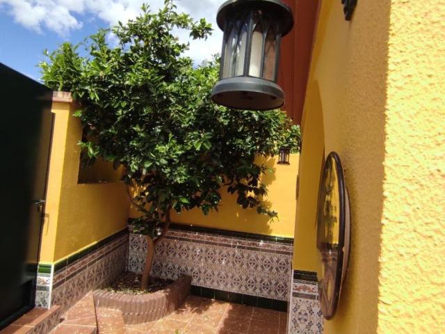 Villa For Rent in Fuengirola, Fuengirola