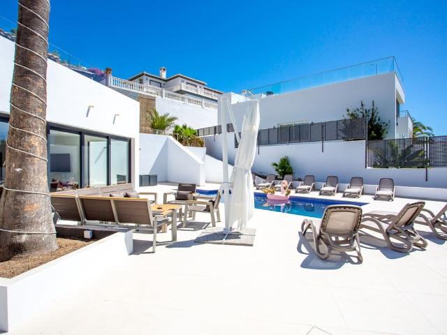 Villa for rent in La Cala de Mijas, Mijas, Málaga
