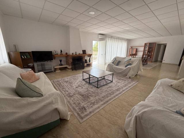 Villa for rent in La Foia Daimés Asprella, Elche / Elx, Alicante