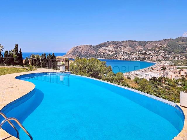 Villa for rent in La Herradura, Almuñécar, Granada