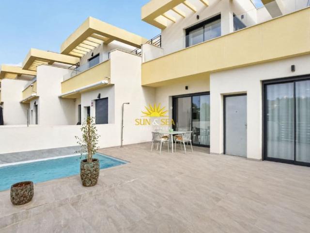 Villa for rent in La Marquesa, Rojales, Alicante