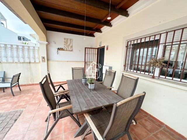 Villa for rent in Lomas de Cabo Roig Los Dolses, Orihuela, Alicante