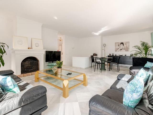 Villa for rent in Lomas De Marbella, Marbella, Málaga