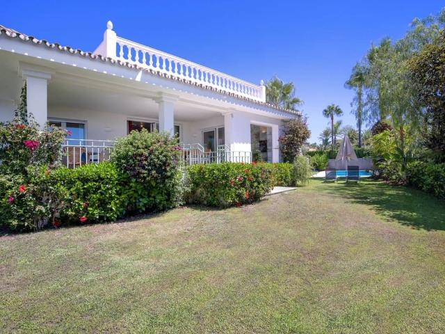 Villa for rent in Marbesa, Marbella, Málaga